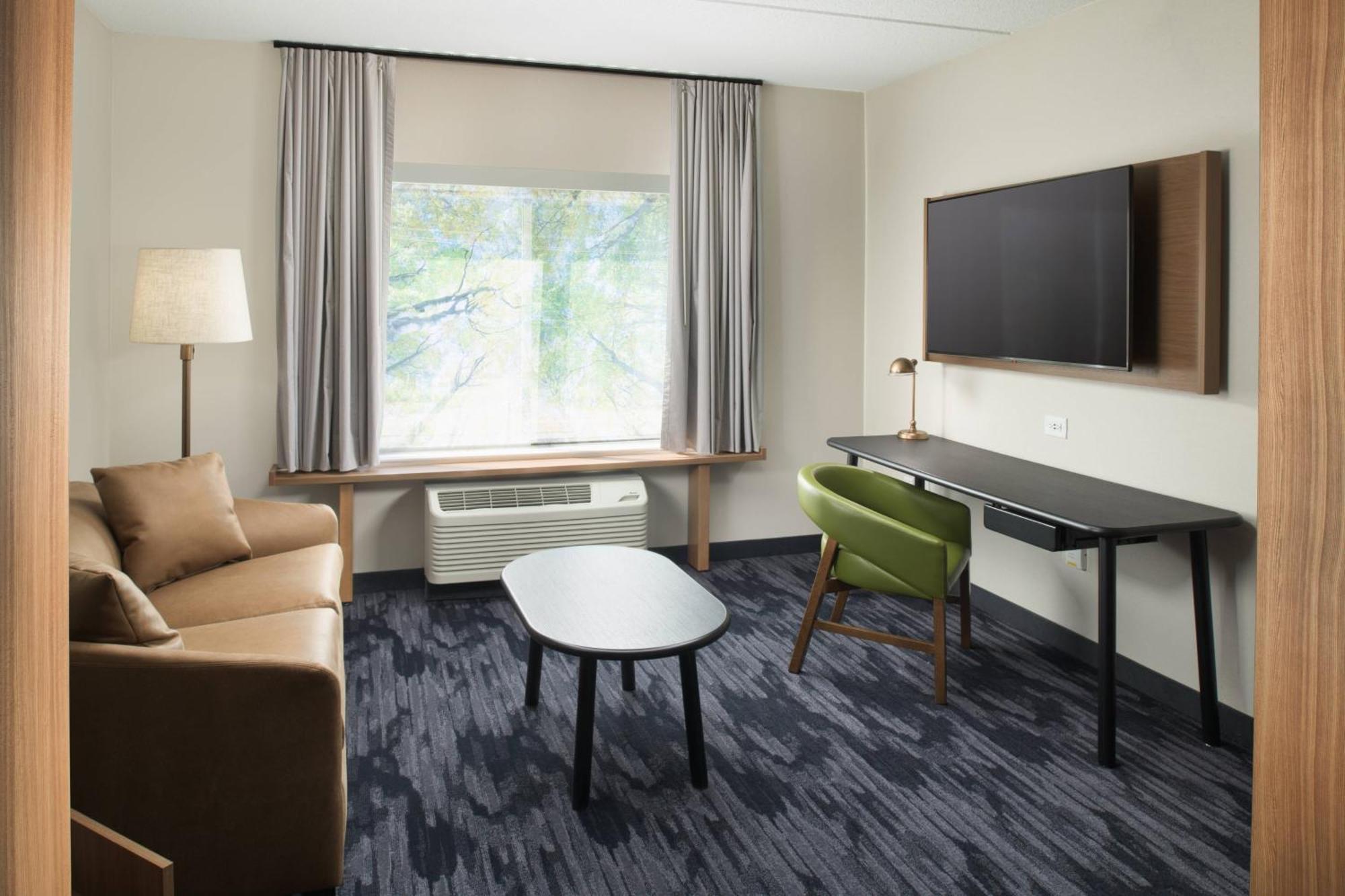 Fairfield Inn & Suites By Marriott Athens Exterior photo